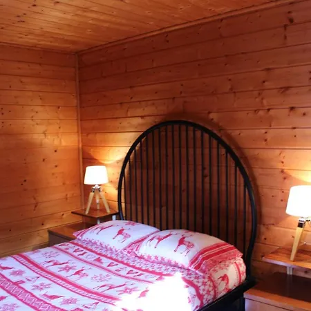 Grand 15 Personnes. Vue Exceptionnelle . Plein Sud Chalet *